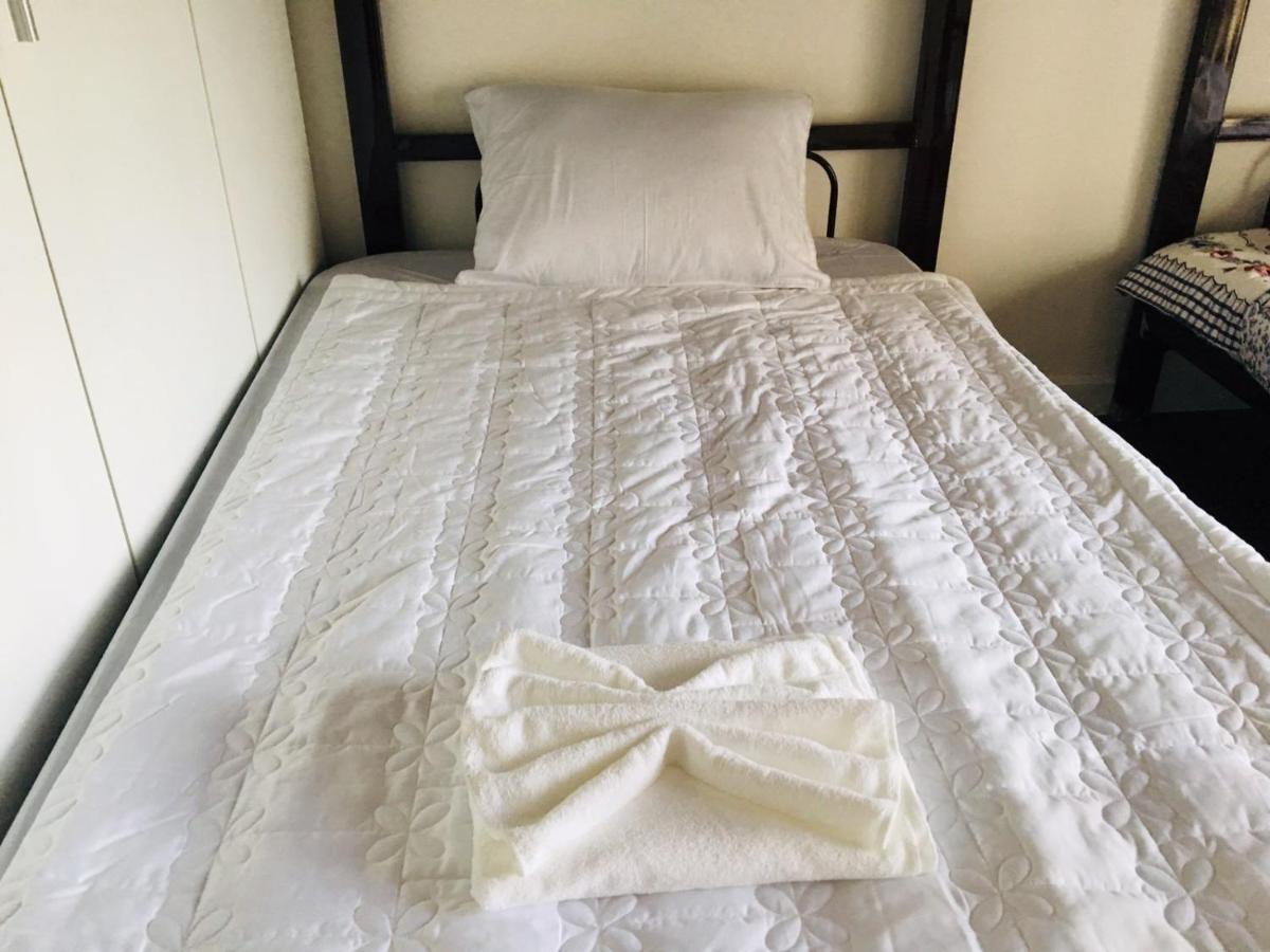 Gold Bee Dormitary Service Apartment Хошимин Экстерьер фото
