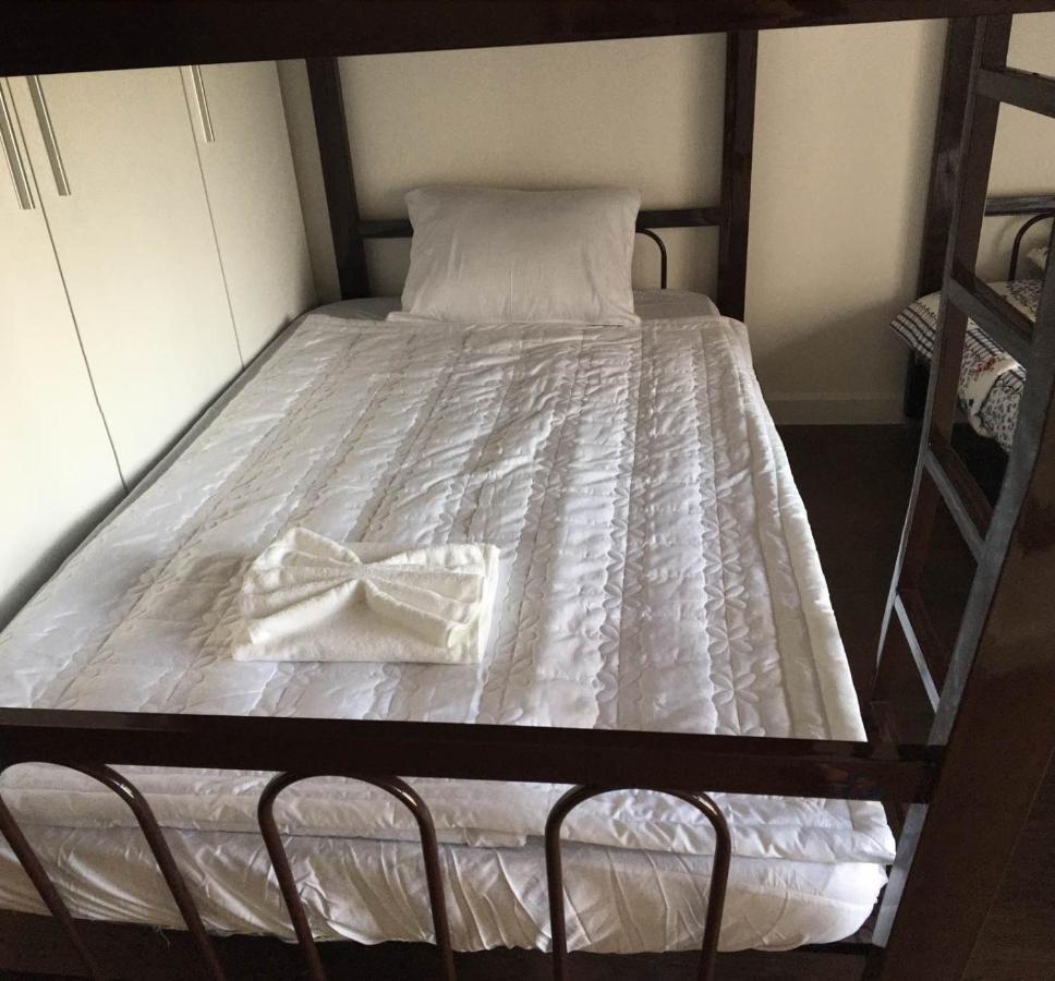 Gold Bee Dormitary Service Apartment Хошимин Экстерьер фото