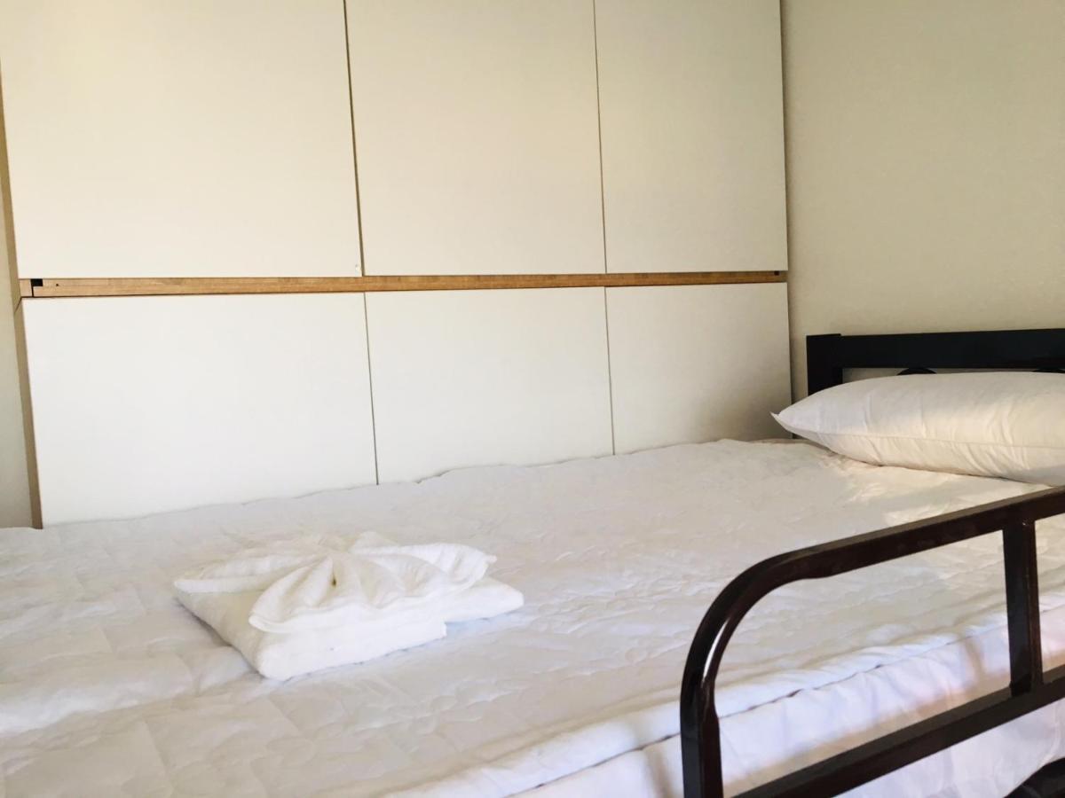 Gold Bee Dormitary Service Apartment Хошимин Экстерьер фото