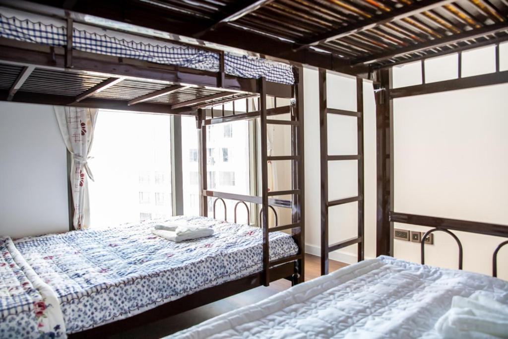 Gold Bee Dormitary Service Apartment Хошимин Экстерьер фото