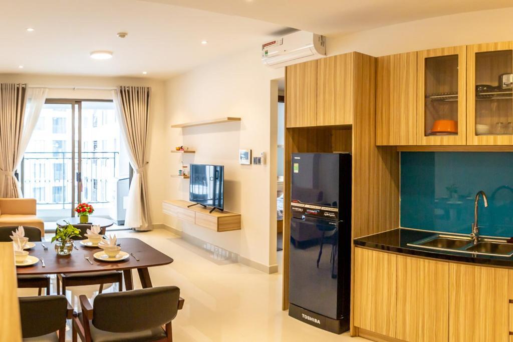 Gold Bee Dormitary Service Apartment Хошимин Экстерьер фото